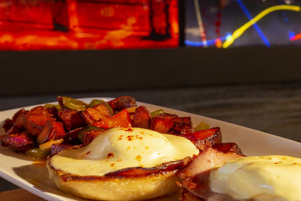 urban steel eggs benedict